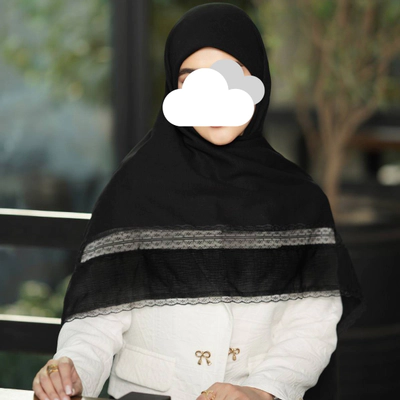 روسری کریشه دور دانتل