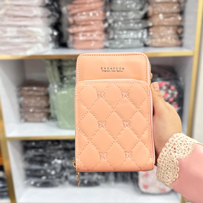 کیف گلدوزی پروانه صورتی