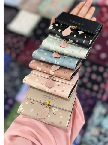 جاکارتی دکمه ای پرتیز