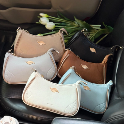 کیف پرتیز مدل برگی