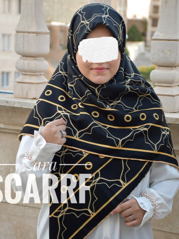 روسری مشکی طلایی
