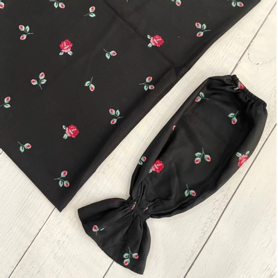 ساقدست غنچه آستین کشی