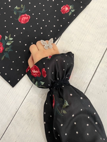 ساقدست مشکی رز آستین کشی