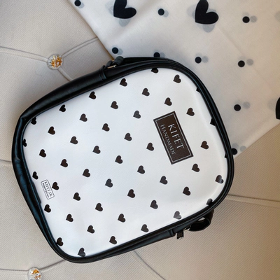 کیف سفید قلب مشکی