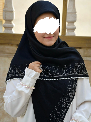 روسری مزونی مشکی مروارید سفید